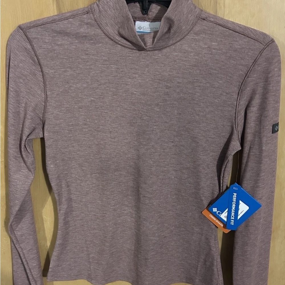 Women's Columbia Amberview Performance Fit Omni-Shade Mock Turtleneck Shirt XS
